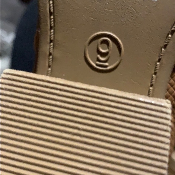 boots - Picture 3 of 3